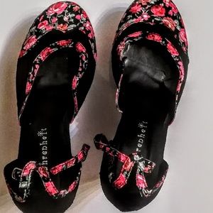 Floral print ankle strap block heels